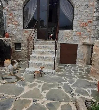 Elgina Apartments2 Mani Mína