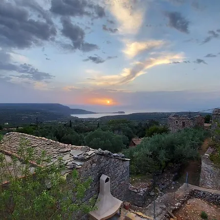 Elgina Apartments2 Mani Dom wakacyjny *