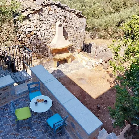 Dom wakacyjny Elgina Apartments2 Mani *