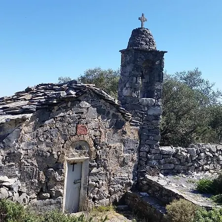 Dom wakacyjny Elgina Apartments2 Mani Mína