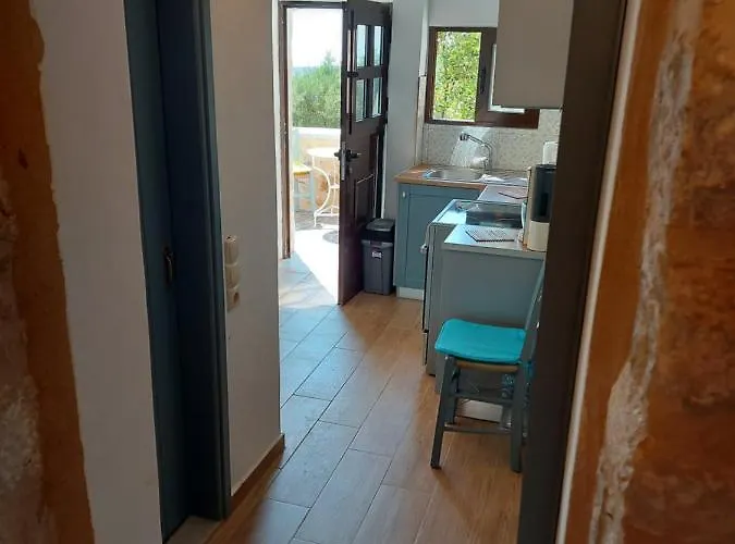 Elgina Apartments2 Mani Μίνα