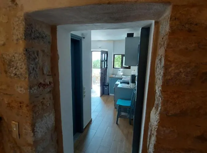 Elgina Apartments2 Mani *