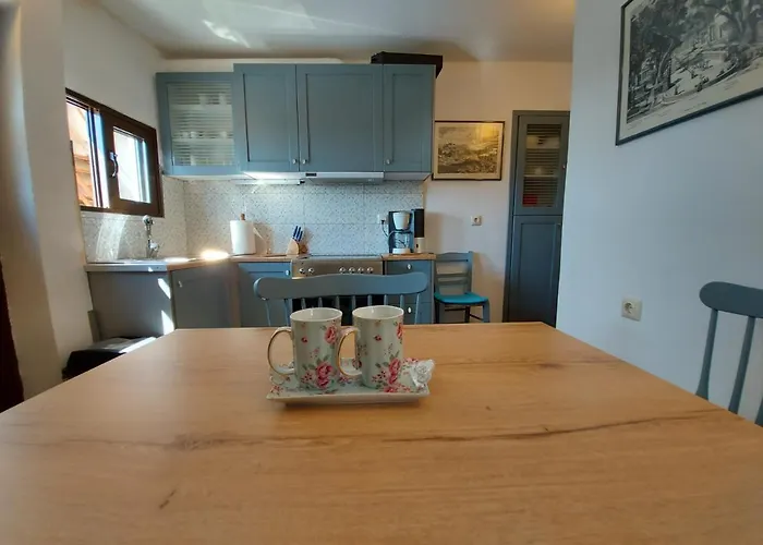 Elgina Apartments2 Mani Mína